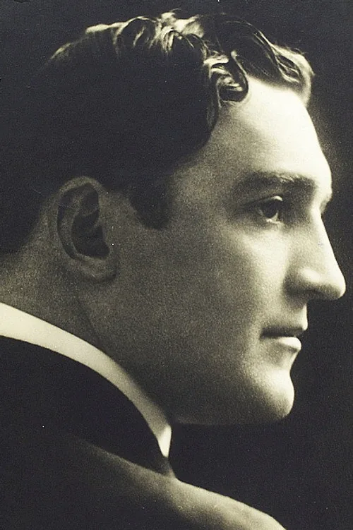 Clifford Bruce