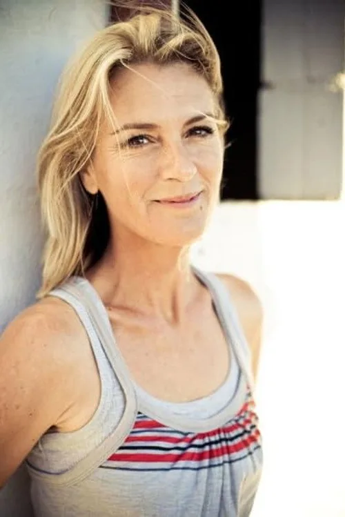 Julie Hartley