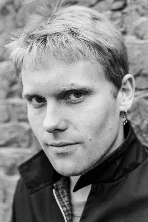 Dave Wakeling