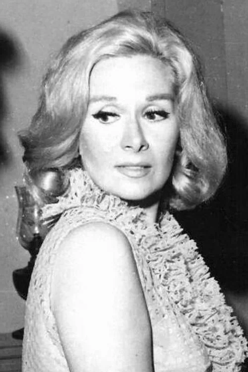 Nelly Meden