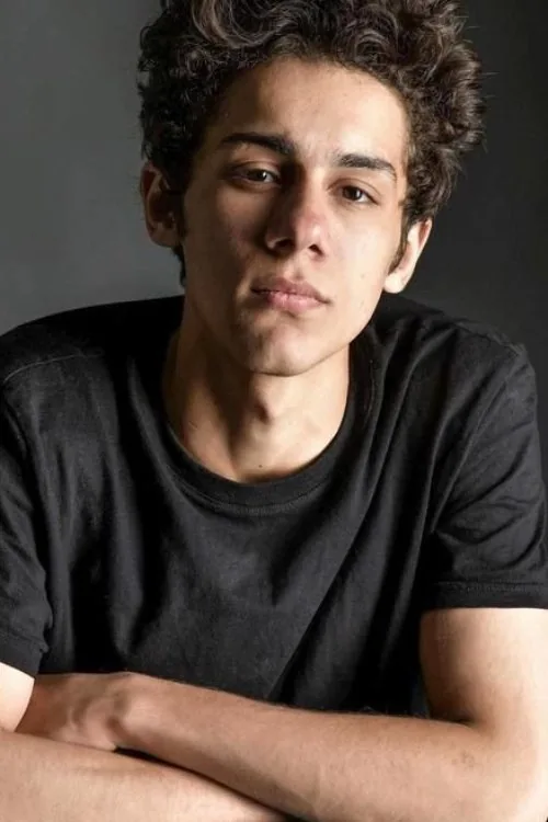 عمر رزيق
