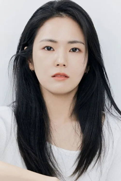 Jo Min-kyeong