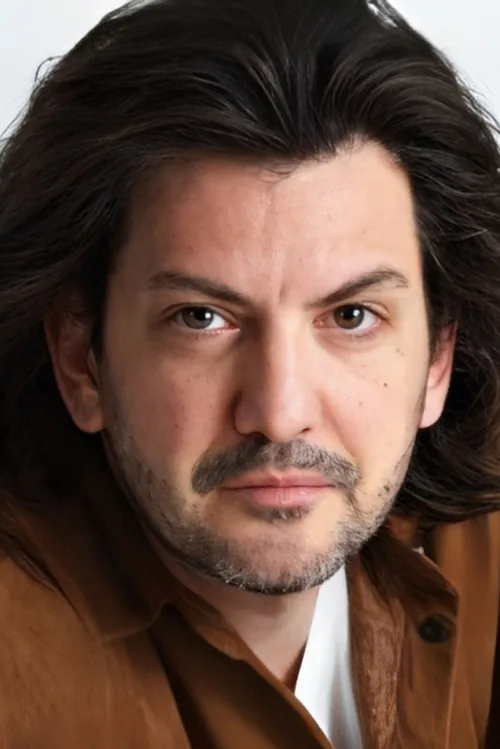 Levent Akkök