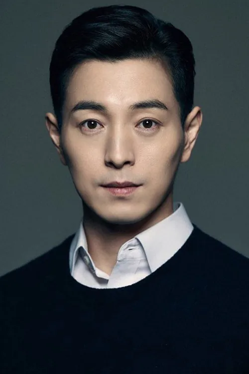 정성일