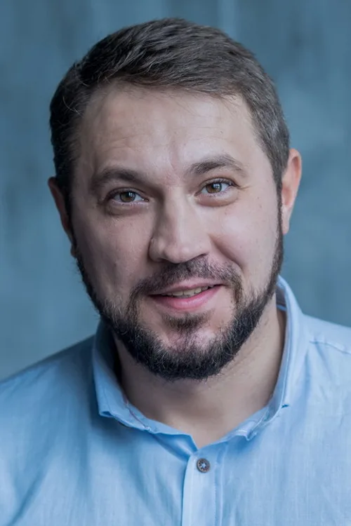 Александр Волков