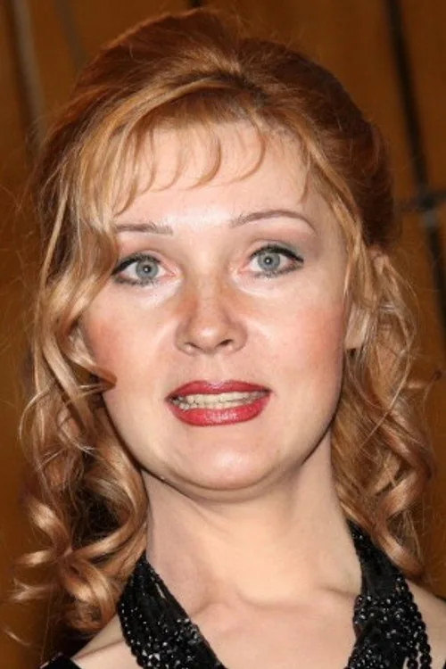 Анна Тихонова