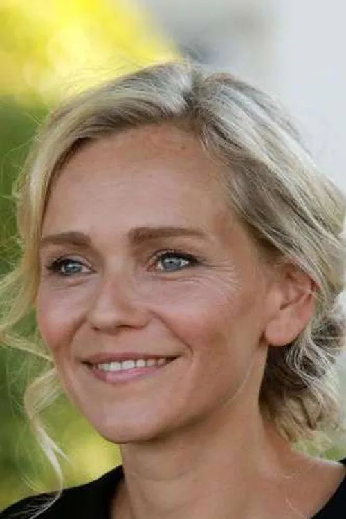 Claire Borotra
